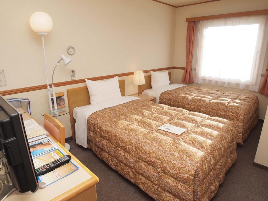 Toyoko Inn Hokkaido Asahikawa Eki Higashi Guchi Eksteriør bilde